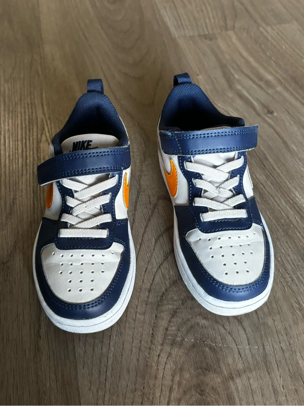 Nike Kids' Navy, White & Orange Low-Top Sneakers Size 11.5